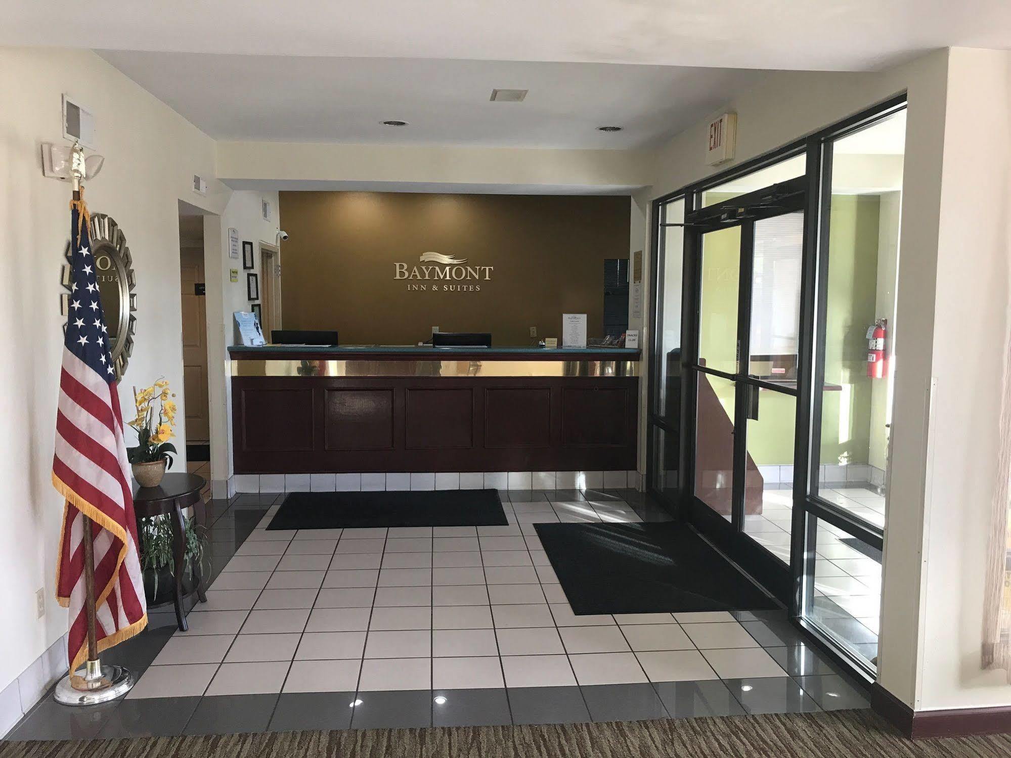 Baymont By Wyndham קייב סיטי מראה חיצוני תמונה